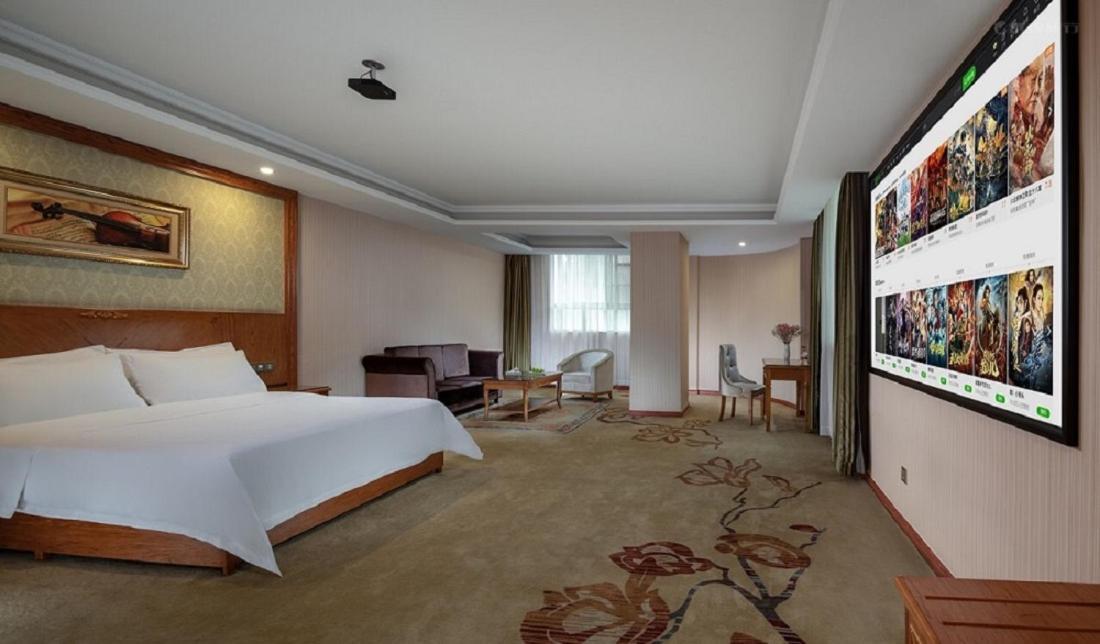 Vienna Hotel Huizhou Chenjiang Avenue Esterno foto